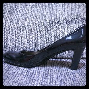 Calvin Klein Babe pumps